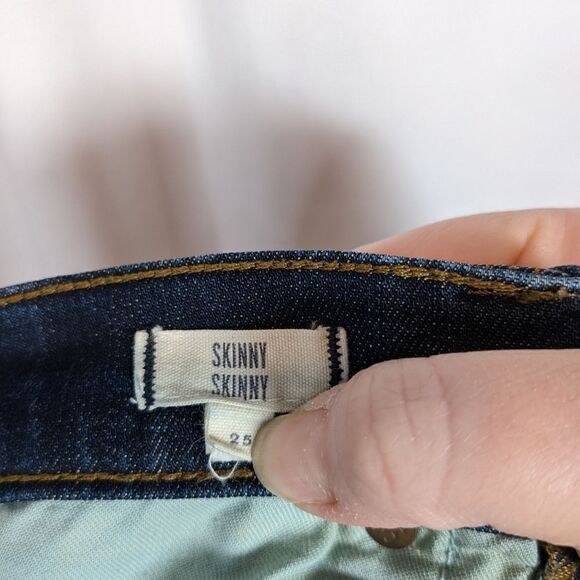 Madewell Skinny Skinny Jeans in Waterfall Wash - Picture 10 of 11